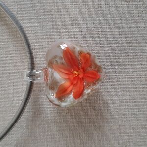 Glass Flower Pendant On Silver-tone Choker